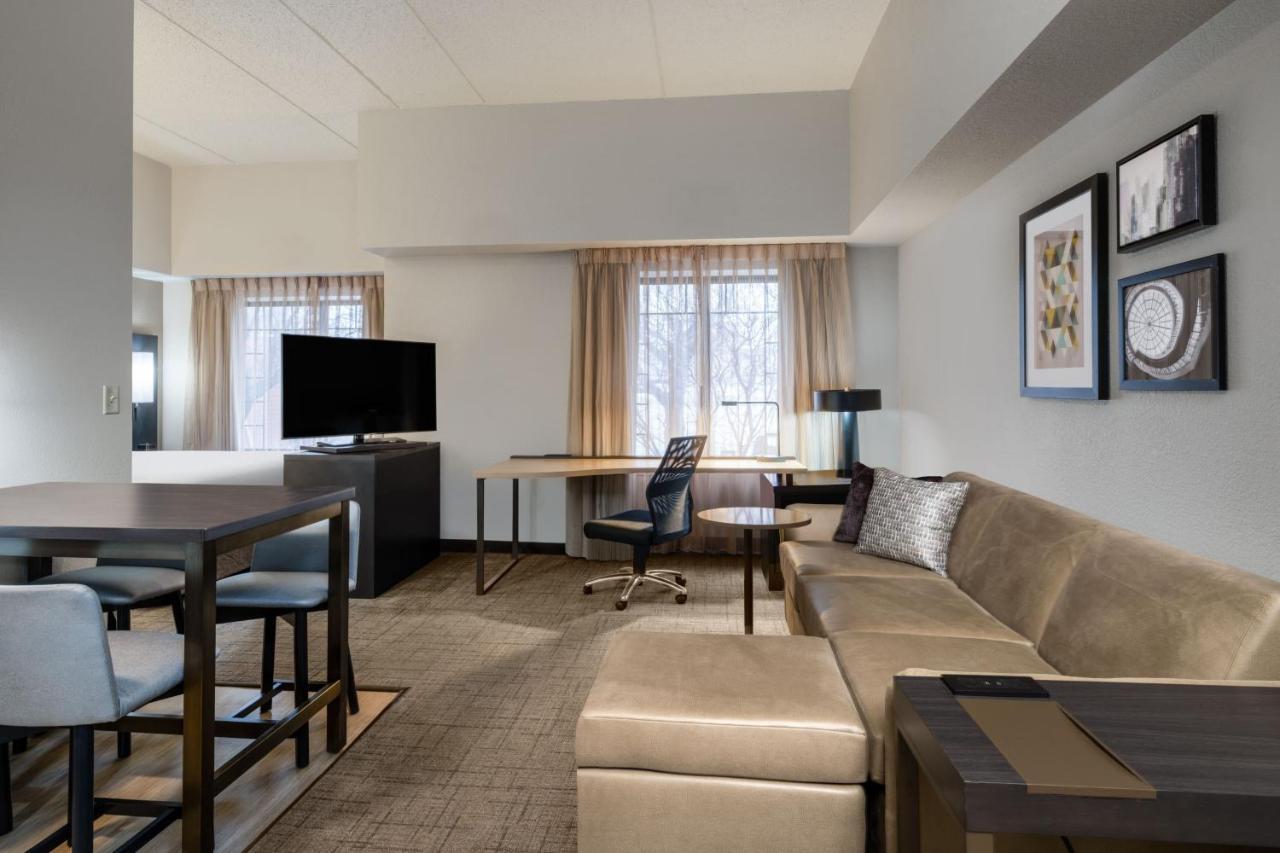 Residence Inn By Marriott Chicago Oak Brook Exterior photo